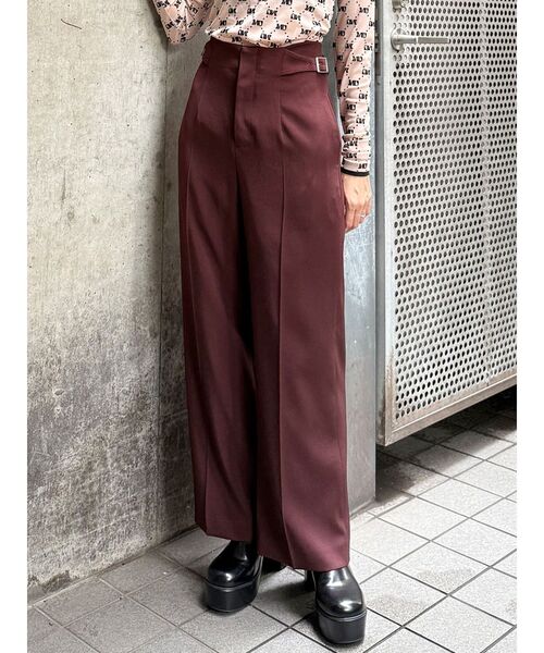 MURUA（ムルーア）の「【セットアップ対応】サイドベルトパンツ（スラックス・レディース・グレー/ボルドー/ブラウン・1/2）」の3枚目の写真