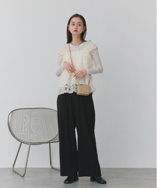 ad thie(アドティエ)の「フラワーモチーフ ノースリーブ チュールトップス(シャツ/ブラウス・レディース・ライトグリーン/オフホワイト/ピンクベージュ・FREE)」の13枚目の写真