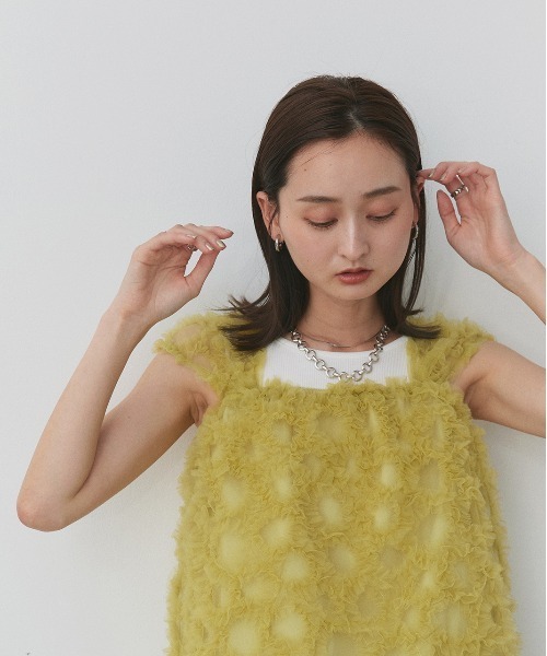 ad thie(アドティエ)の「フラワーモチーフ ノースリーブ チュールトップス(シャツ/ブラウス・レディース・ライトグリーン/オフホワイト/ピンクベージュ・FREE)」の20枚目の写真
