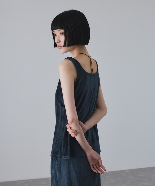 MILLER（ミラー）の「【Miller for ADAM ET ROPE'】別注 スクエアタンク（カップ付き）（タンクトップ・レディース・ネイビー/グリーン・FREE）」の3枚目の写真