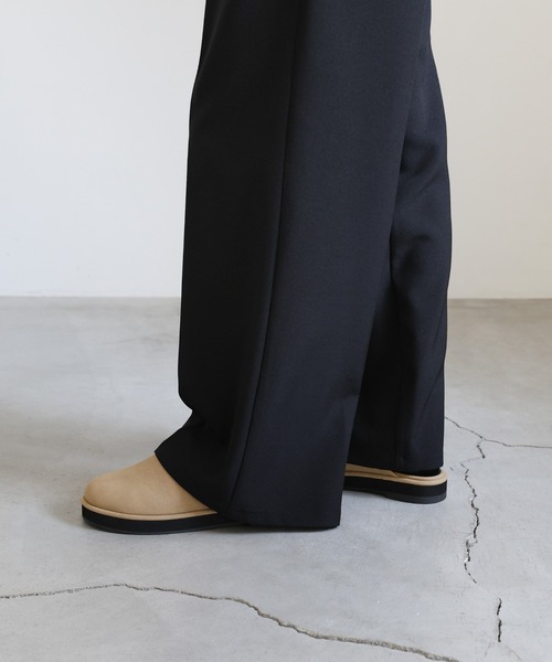 select MOCA（セレクトモカ）の「フェイクスエードスリッポン（スリッポン・レディース・ベージュ/ブラック/チャコールグレー・SMALL/MEDIUM/LARGE/X-LARGE）」の11枚目の写真