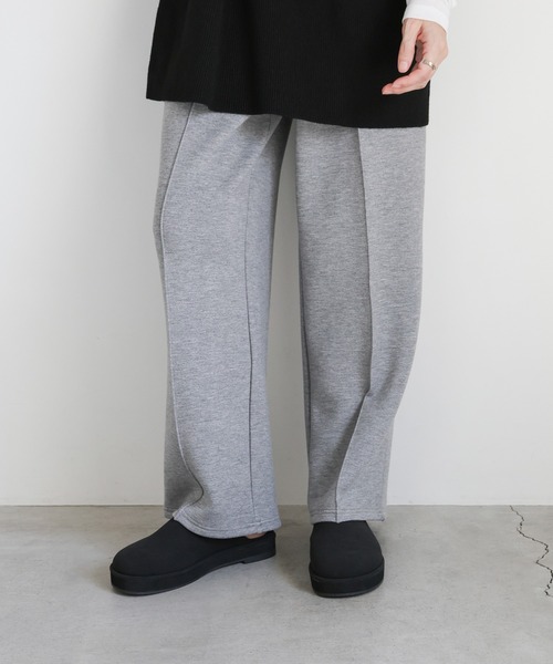 select MOCA（セレクトモカ）の「フェイクスエードスリッポン（スリッポン・レディース・ベージュ/ブラック/チャコールグレー・SMALL/MEDIUM/LARGE/X-LARGE）」の21枚目の写真