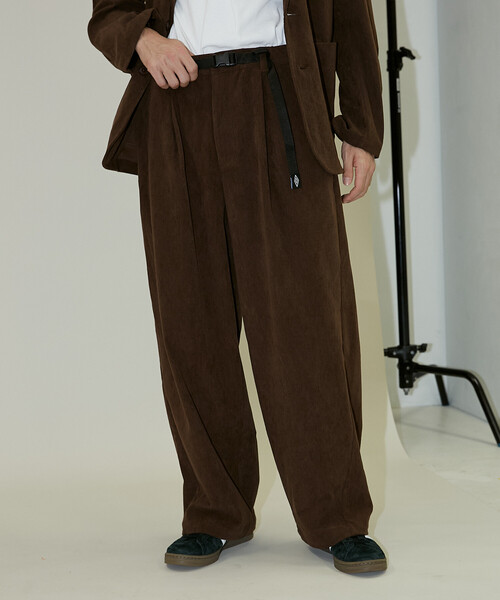 UMBRO（アンブロ）の「CORDUROY EASY PANTS/コーデュロイイージーパンツ/UMBRO別注(限定展開)（その他パンツ・メンズ・ブラック/ブラウン・MEDIUM/LARGE）」の5枚目の写真