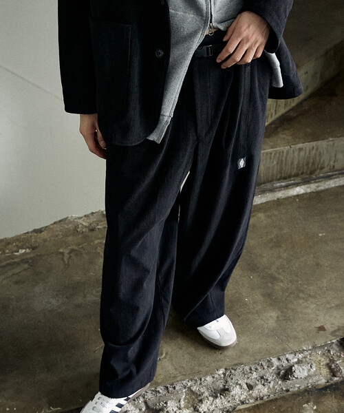 UMBRO（アンブロ）の「CORDUROY EASY PANTS/コーデュロイイージーパンツ/UMBRO別注(限定展開)（その他パンツ・メンズ・ブラック/ブラウン・MEDIUM/LARGE）」の11枚目の写真