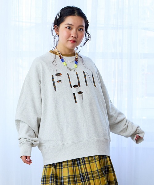 MARKEY'S（マーキーズ）の「ロゴダメージスウェット/おとな（スウェット・レディース・ライトグリーン/オレンジ/ホワイト系その他・170cm）」の4枚目の写真