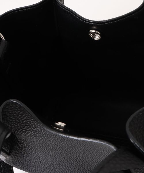 R-ISM(リズム)の「【ショルダーにもなる】2WAYタックトートバッグ(ショルダーバッグ・レディース・ベージュ/シルバー/ブラック・FREE)」の9枚目の写真
