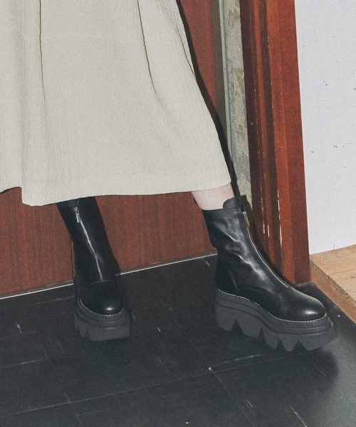 PARADIS COULEUR(パラディクルール)の「【PARADIS COULEUR】ボリュームソールセンタージップブーツ(353024)(ブーツ・レディース・ブラック・24.5/24/23.5/23/22.5)」の1枚目の写真