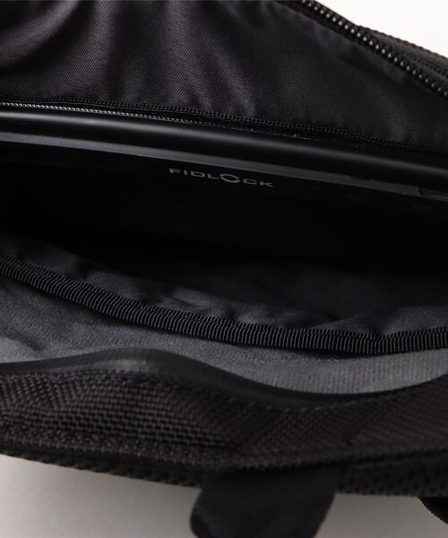 CHROME（クローム）の「CHROME/クローム バックパック AXCEL BRIEF PACK SLIM アクセル ブリーフ パック スリム BJ018BK（バックパック/リュック・メンズ・ブラック・FREE）」の4枚目の写真