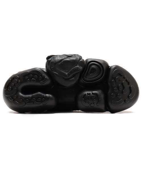 grounds（グラウンズ）の「grounds MOOPIE HAIRY / グラウンズ ムーピー ヘアリー（スニーカー・レディース・ブラック・24.0cm/25.0cm/26.0cm/27.0cm/27.5cm/28.0cm/23.0cm）」の3枚目の写真