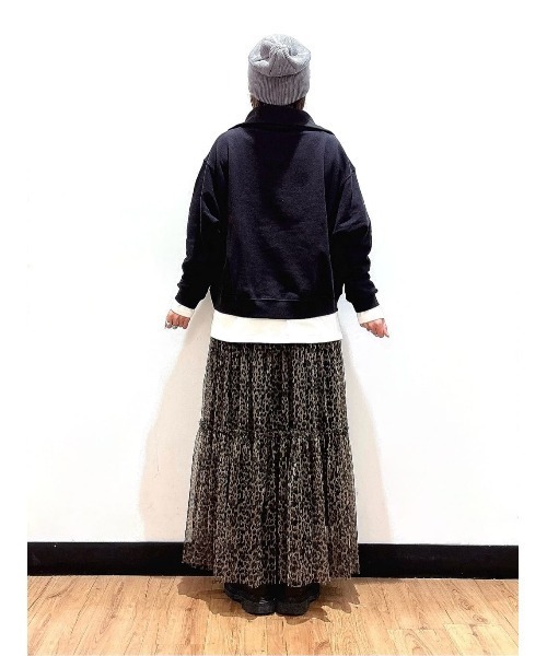 Right-on（ライトオン）の「HONEYSUCKLE ROSE(ハニーサックルローズ)【レディース】【すっきり見え】ハーフジップスウェットプルオーバー（小顔効果/体型カバー）（スウェット・レディース・キナリ/グレー/ブラック・M/S/L）」の15枚目の写真