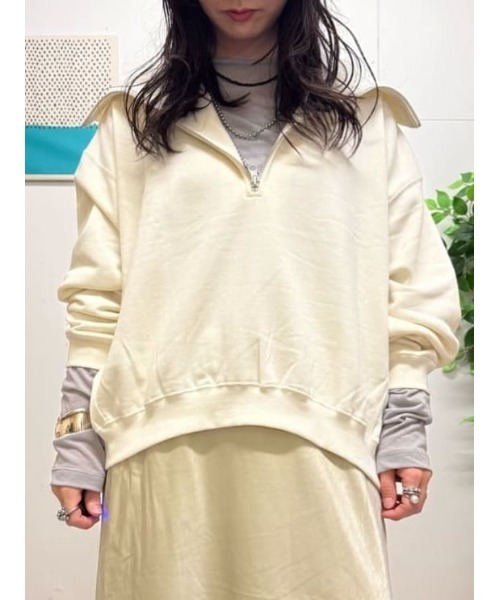 Right-on（ライトオン）の「HONEYSUCKLE ROSE(ハニーサックルローズ)【レディース】【すっきり見え】ハーフジップスウェットプルオーバー（小顔効果/体型カバー）（スウェット・レディース・キナリ/グレー/ブラック・M/S/L）」の8枚目の写真