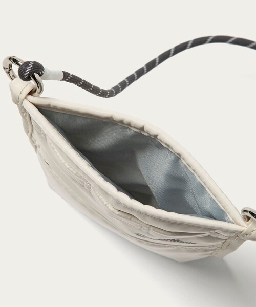 TaylorMade（テーラーメイド）の「【別注】＜TaylorMade×UNITED ARROWS＞ サコッシュ（ゴルフグッズ・メンズ・オフホワイト・FREE）」の4枚目の写真