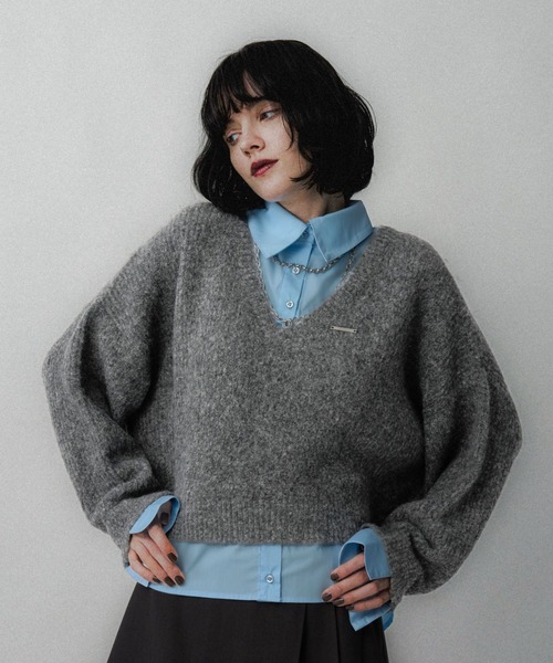 HARE（ハレ）の「シャツドッキングVネックニット(HARE)（ニット/セーター・レディース・ブラック/グレー/ネイビー/ピンク・FREE）」の20枚目の写真