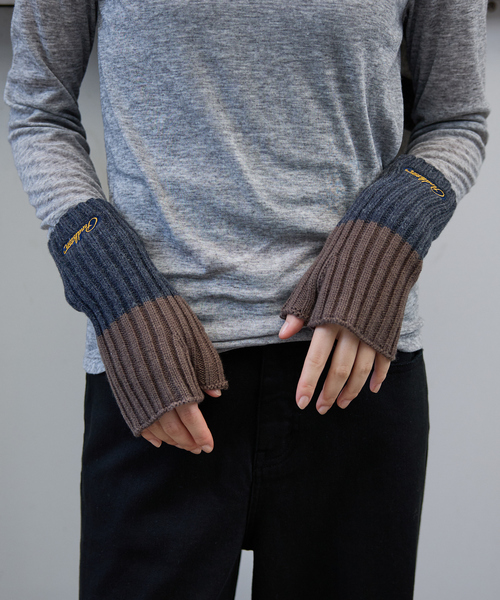 PENDLETON（ペンドルトン）の「【PENDLETON / ペンドルトン】PDT-LOGO WPN KNIT GLOVE / ロゴ ニットグローブ（手袋・メンズ・チャコールグレー/ブラウン・フリー）」の3枚目の写真