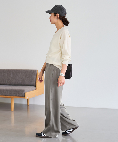 FRAMeWORK（フレームワーク）の「サテンイージーパンツ（その他パンツ・レディース・チャコールグレー/ネイビー・38/36）」の9枚目の写真