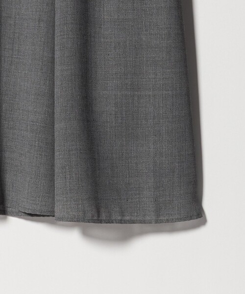 UNITED ARROWS(ユナイテッドアローズ)の「ツイル ビエラ プリーツ ワンピース ‐ウォッシャブル‐(ワンピース・レディース・ブラック/ダークグレー・FREE)」の15枚目の写真