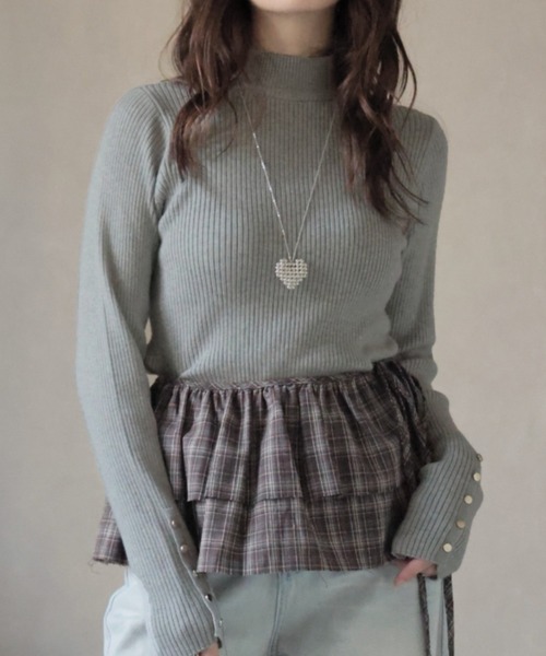 Ulysses（ユリシス）の「12G袖口ボタンタートルリブニットプルオーバー（ニット/セーター・レディース・アイボリー/杢グレー/チャコール/ブラウン/ボルドー/ブラック・M）」の3枚目の写真