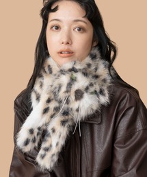 Casselini（キャセリーニ）の「Casselini(キャセリーニ)フェイクキャットマフラー（マフラー）」