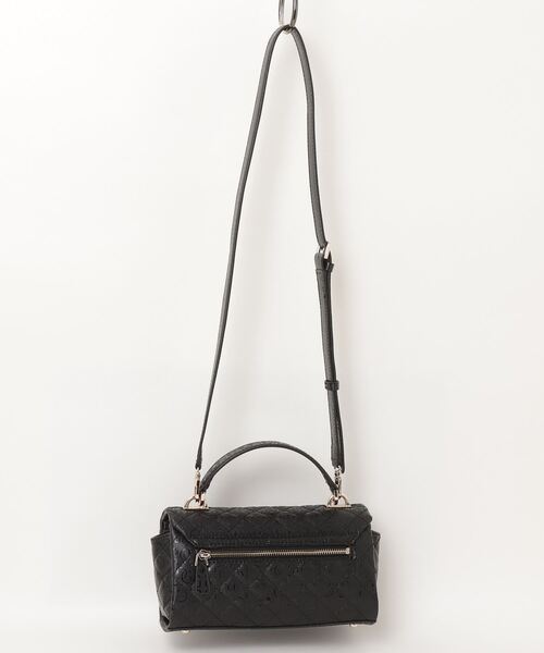IDRA Top Handle Flap ショルダーバッグ | GUESS(ゲス) JAPAN 公式