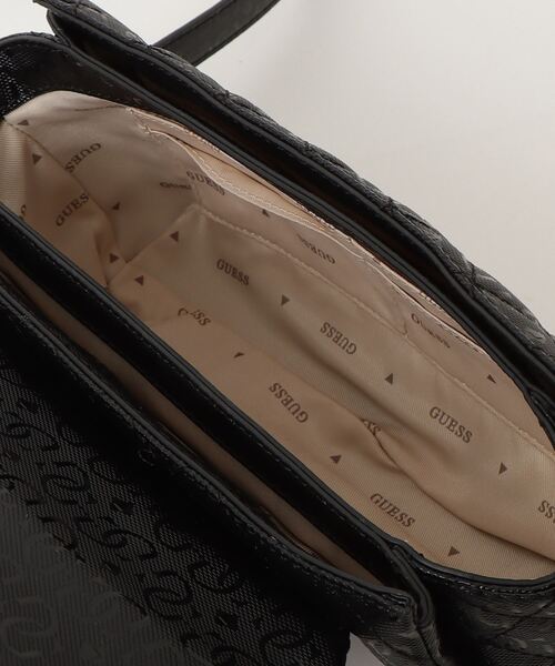 Guess(ゲス)の「IDRA Top Handle Flap ショルダーバッグ (ショルダーバッグ・レディース・ブラック・ONE SIZE)」の16枚目の写真