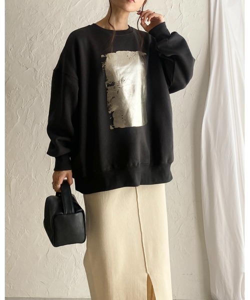 She's Closet(シーズクローゼット)の「オーバーサイズ長袖裏毛メタリック箔プリントスウェットトップス(スウェット・レディース・アイボリー/スミクロ/オフホワイト・FREE)」の19枚目の写真
