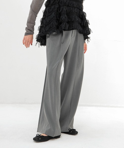 DRESSLAVE(ドレスレイブ)の「back brush 2tuck trousers(裏起毛2タックパンツ)(スラックス・レディース・ホワイト/ネイビー/チャコールグレー・36/38)」の13枚目の写真