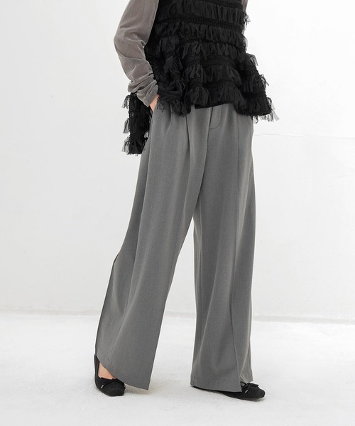 DRESSLAVE(ドレスレイブ)の「back brush 2tuck trousers(裏起毛2タックパンツ)(スラックス・レディース・ホワイト/ネイビー/チャコールグレー・36/38)」の14枚目の写真