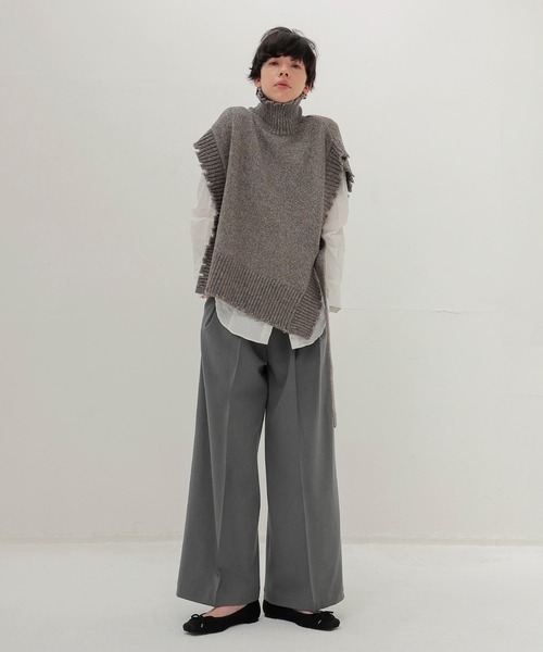 DRESSLAVE(ドレスレイブ)の「back brush 2tuck trousers(裏起毛2タックパンツ)(スラックス・レディース・ホワイト/ネイビー/チャコールグレー・36/38)」の19枚目の写真