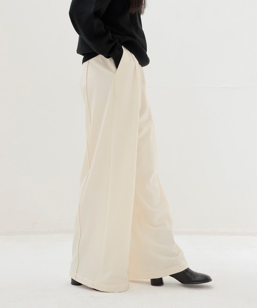 DRESSLAVE(ドレスレイブ)の「back brush 2tuck trousers(裏起毛2タックパンツ)(スラックス・レディース・ホワイト/ネイビー/チャコールグレー・36/38)」の22枚目の写真