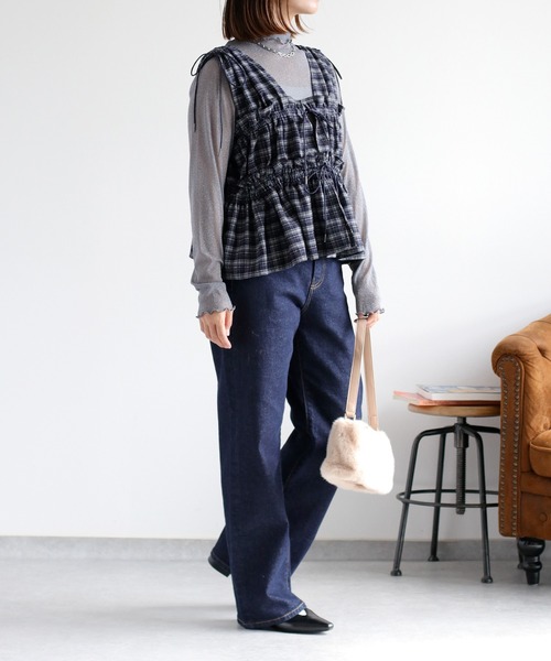 cepo（セポ）の「【美脚＆細見えシルエット♪】ハイスタンダードストレートデニム（デニムパンツ・レディース・ブルー系1/ワンウォッシュ/ブルー系2・S/M/L）」の8枚目の写真