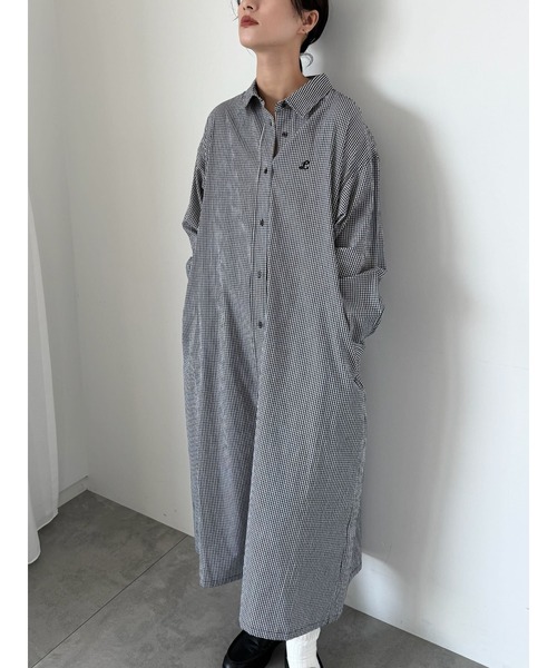 Lugnoncure（ルノンキュール）の「刺繍入りアソートシャツワンピース《2025autumn catalog item》（ワンピース・レディース・ネイビー/ベージュ/ブラック・F）」の2枚目の写真