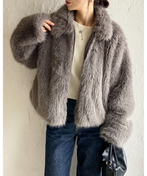 セール】ショート丈襟付きフロントジップフェイクファーコート（その他