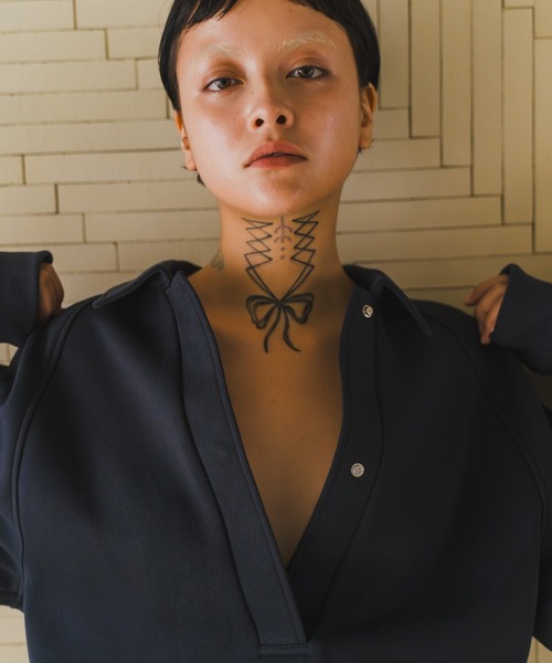 lit（リット）の「Compact Lager Sweat（スウェット・レディース・チャコールグレー/ネイビー・FREE）」の2枚目の写真