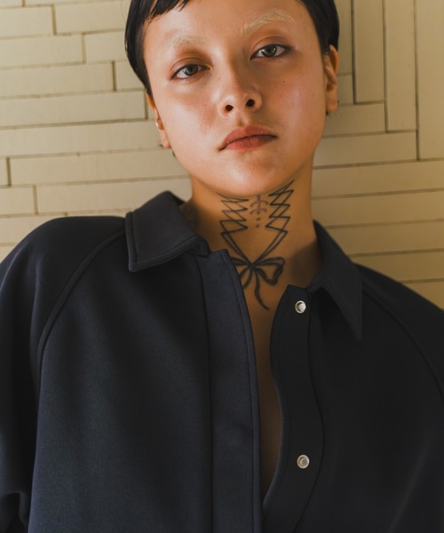 lit（リット）の「Compact Lager Sweat（スウェット・レディース・チャコールグレー/ネイビー・FREE）」の5枚目の写真