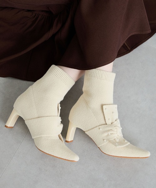 ORiental TRaffic（オリエンタルトラフィック）の「パール リボン ニット ブーツ /56405（ブーツ・レディース・ベージュ/グレー・LL/L/M/S）」の2枚目の写真