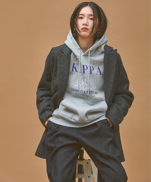 Kappa(カッパ)の「≪Kappa×and ST ウェルネスクラブ≫Ski Teamデザインパーカー (ユニセックス)(スウェット・レディース・ネイビー/グレー・SMALL/MEDIUM/LARGE)」の4枚目の写真