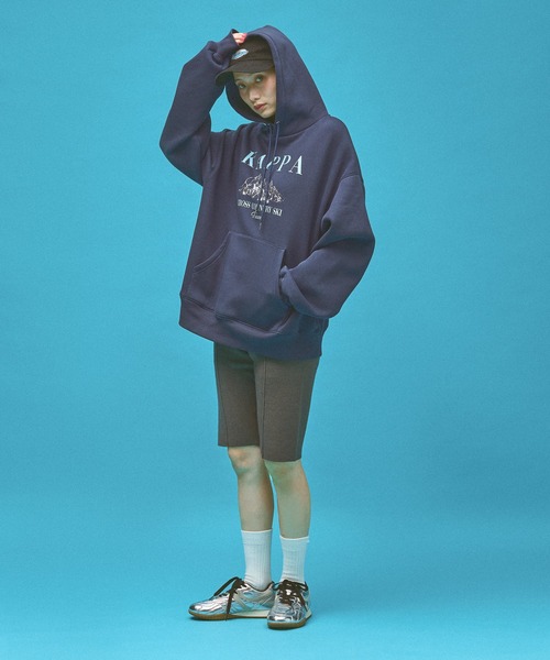 Kappa(カッパ)の「≪Kappa×and ST ウェルネスクラブ≫Ski Teamデザインパーカー (ユニセックス)(スウェット・レディース・ネイビー/グレー・SMALL/MEDIUM/LARGE)」の15枚目の写真