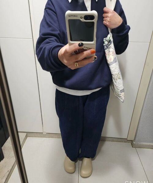 DIMITRI BLACK(ディミトリブラック)の「ASI エッセンシャル ワンタック ワイドデニムパンツ_インディゴ(デニムパンツ・レディース・その他・XX-LARGE/SMALL/MEDIUM/LARGE/X-LARGE)」の11枚目の写真