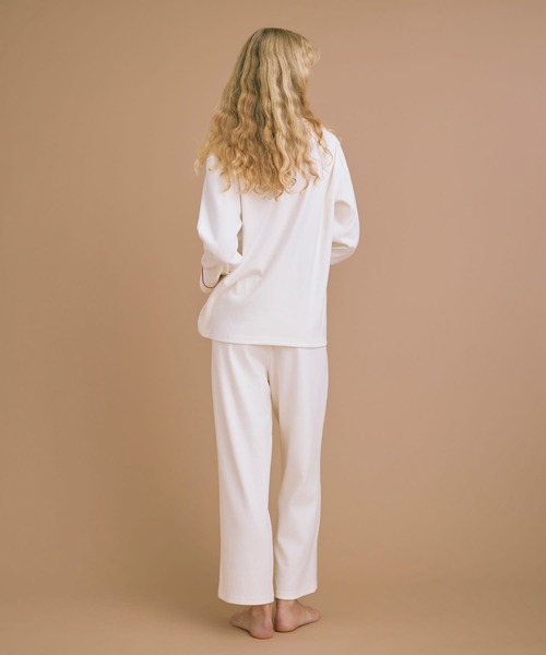 une nana cool（ウンナナクール）の「綿100%のフライスパジャマ MADE WITH LIBERTY FABRIC（ルームウェア/パジャマ・レディース・ホワイト/ブラウン/チャコールグレー/クリアブラック/ネイビー/グレー・L/M）」の12枚目の写真