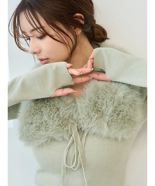 SNIDEL（スナイデル）の「ティペットファーニット（ニット/セーター・レディース・グレー/ライトベージュ/グリーン・F）」の13枚目の写真