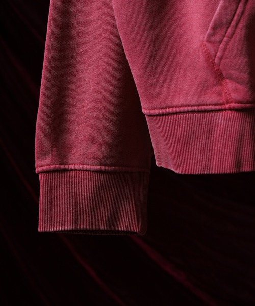 GUESS JEANS（ゲスジーンズ）の「GUESS JEANS フロントプリントスウェットパーカー（パーカー・メンズ・アイボリー/レッド・L/S/XL/M）」の10枚目の写真