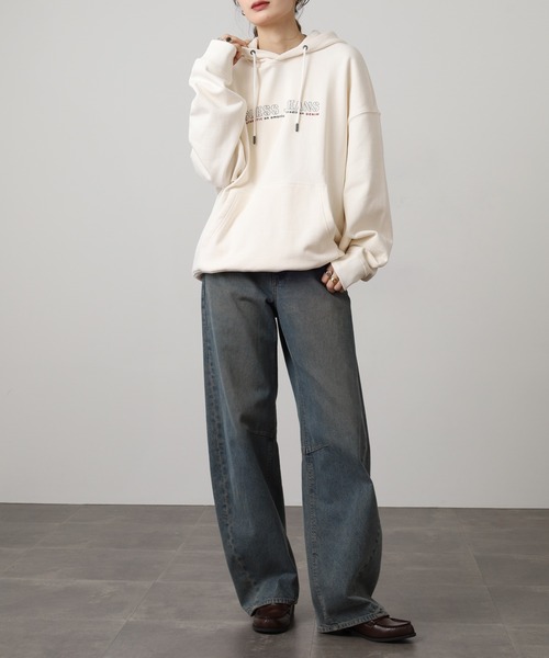 GUESS JEANS（ゲスジーンズ）の「GUESS JEANS フロントプリントスウェットパーカー（パーカー・メンズ・アイボリー/レッド・L/S/XL/M）」の20枚目の写真