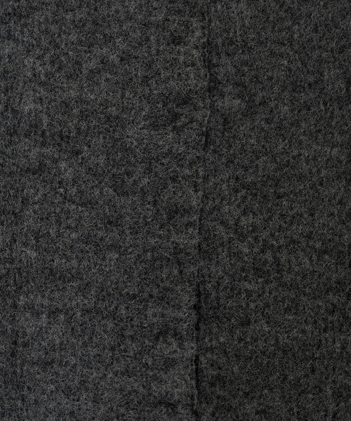 MAYVERU(メイバーユー)の「Quarry Wool Cardigan Knitwear _ Gray(カーディガン/ボレロ・レディース・チャコールグレー・SMALL/MEDIUM)」の13枚目の写真