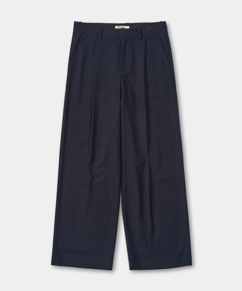 EXCONTAINER(エックスコンテナ)の「クラシックワンタックピンストライプトラウザー(ネイビー)(スラックス・メンズ・その他・X-LARGE/MEDIUM/LARGE)」の1枚目の写真