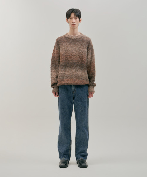 NONBLANK（ノンブランク）の「グラデーションラウンドニット_BROWN（ニット/セーター・メンズ・その他・SMALL/MEDIUM/LARGE/X-LARGE）」の6枚目の写真