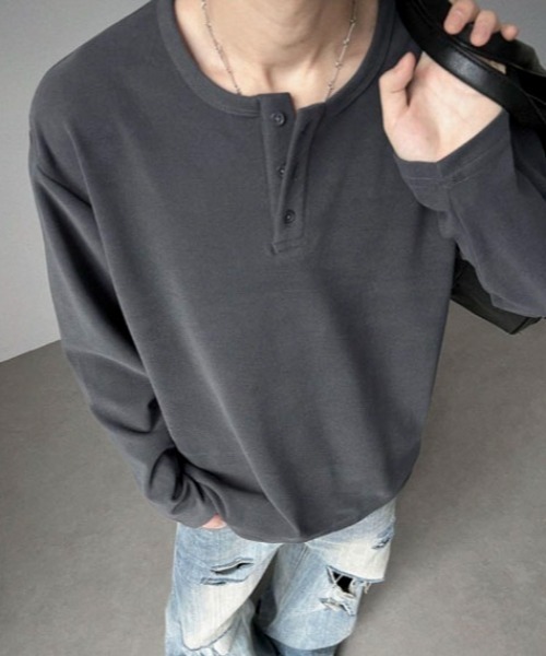 link lot(リンクロット)の「【フリース素材】ヘンリーネックロングスリーブシャツ(Tシャツ/カットソー・メンズ・ブラック/ホワイト/ダークグレー・M/L)」の17枚目の写真