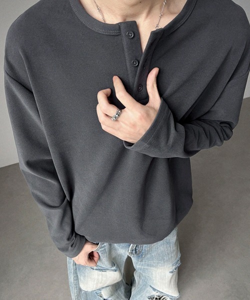 link lot(リンクロット)の「【フリース素材】ヘンリーネックロングスリーブシャツ(Tシャツ/カットソー・メンズ・ブラック/ホワイト/ダークグレー・M/L)」の15枚目の写真