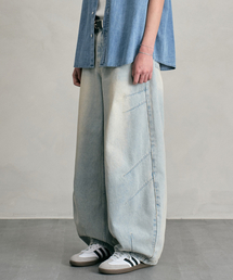 DECET（デケト）の「Balloon Wide Jeans DCPT055LightBlueB（デニムパンツ）」