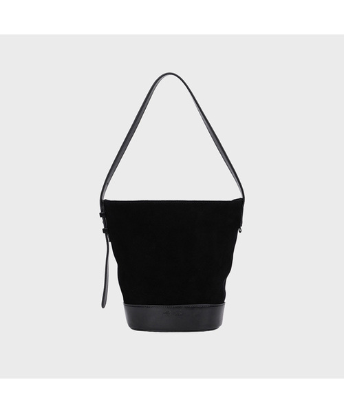 ALKI ALKA(アルキアルカ)の「Combo Bucket Bag (Black)(ショルダーバッグ・レディース・ブラック・FREE)」の1枚目の写真