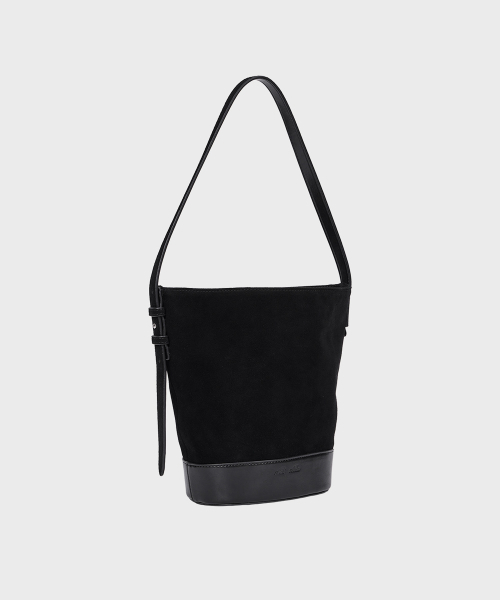 ALKI ALKA(アルキアルカ)の「Combo Bucket Bag (Black)(ショルダーバッグ・レディース・ブラック・FREE)」の5枚目の写真